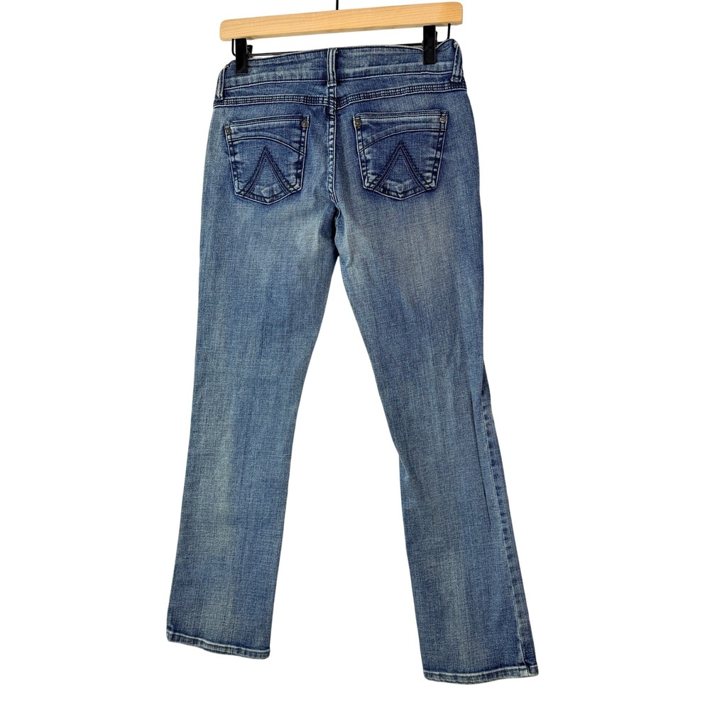 dELiA*s Morgan Low Rise Bootcut Jeans Medium Wash Petite Size 3/4P Distressed - Picture 5 of 9